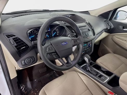 Used 2018 Ford Escape SE image 10
