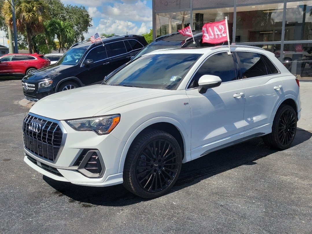Used 2021 Audi Q3 2.0T Premium w/ Convenience Package AWD/4WD image 31