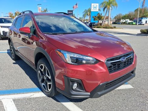 Used 2018 Subaru Crosstrek 2.0i Limited image 3