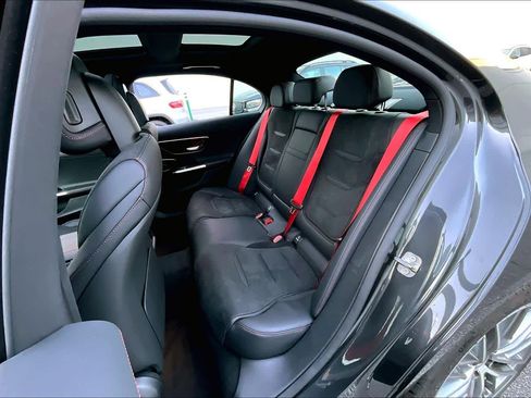 Used 2025 Mercedes-Benz C 43 AMG AMG C 43 image 20
