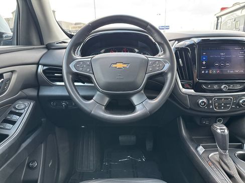 Used 2020 Chevrolet Traverse LT w/ LT Premium Package AWD/4WD image 36