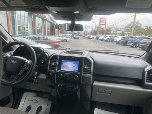 Used 2019 Ford F150 XLT AWD/4WD image 11