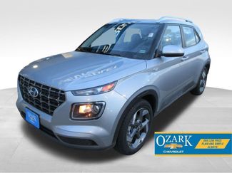 Used 2025 Hyundai Venue SEL FWD 360° Tour