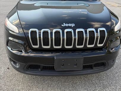 Used 2018 Jeep Cherokee Latitude w/ Safety Group