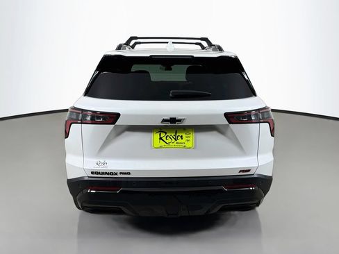 Used 2025 Chevrolet Equinox RS AWD/4WD image 7