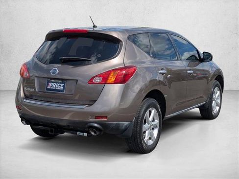 Used 2010 Nissan Murano S FWD image 5