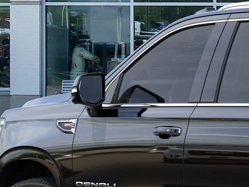 New 2026 GMC Yukon XL Denali w/ Sun & Power Step Package AWD/4WD image 14