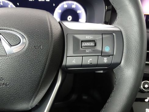 Used 2023 INFINITI QX60 Luxe w/ Cargo Package AWD/4WD image 30
