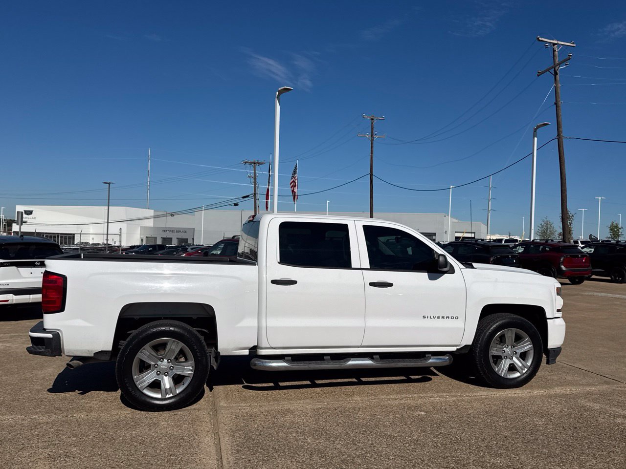 Used 2018 Chevrolet Silverado 1500 Custom w/ Custom Convenience Package RWD image 32