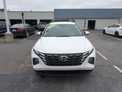 Used 2022 Hyundai Tucson SEL FWD image 2