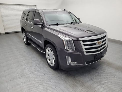 Used 2015 Cadillac Escalade Luxury AWD/4WD image 13