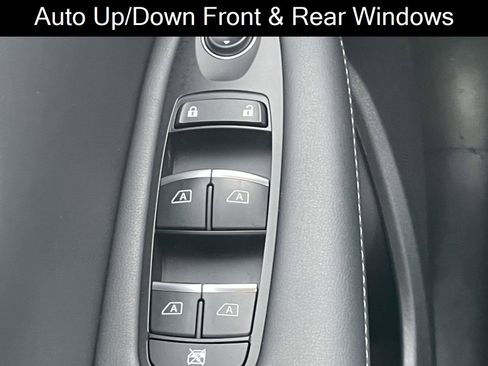 Used 2025 INFINITI QX50 Pure image 12