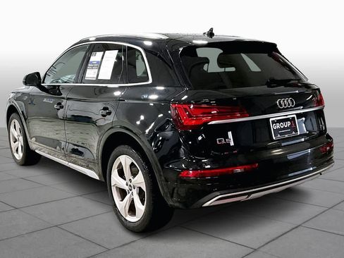 Used 2021 Audi Q5 Prestige w/ Prestige Package image 11