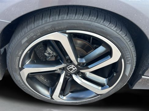 Used 2018 Honda Accord Sport image 33