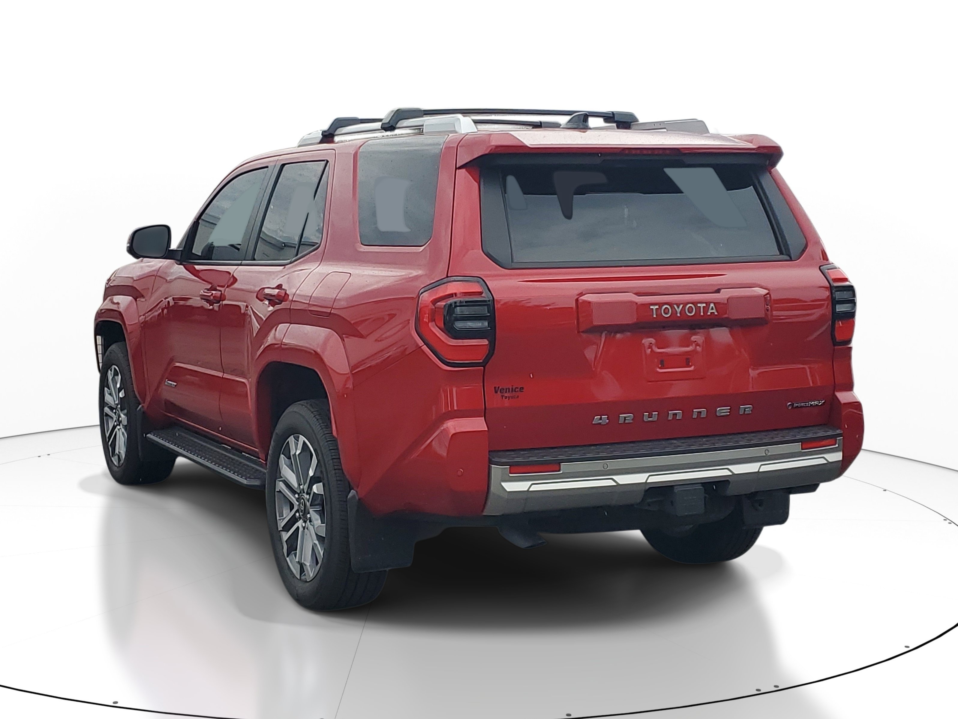 Used 2025 Toyota 4Runner Limited AWD/4WD image 4