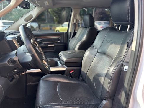 Used 2016 RAM 1500 Laramie AWD/4WD image 11