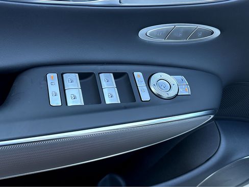 New 2026 Genesis GV70 3.5T Sport Advanced image 32