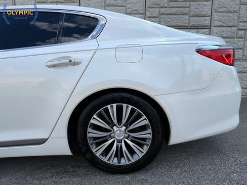 Used 2016 Kia K900 Premium RWD image 10