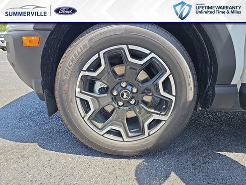 New 2026 Ford Bronco Sport Outer Banks w/ Outer Banks Tech Package+ AWD/4WD image 33