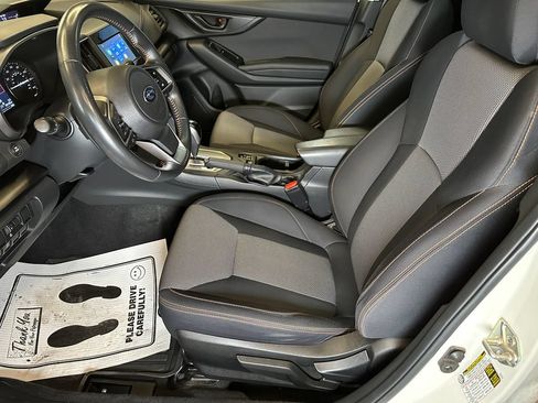 Used 2022 Subaru Crosstrek 2.0i Premium w/ Popular Package #4A AWD/4WD image 18