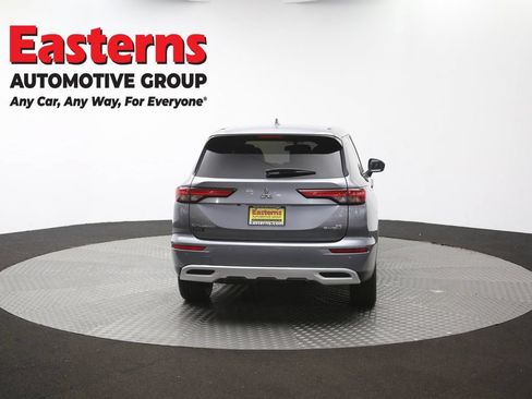 Used 2023 Mitsubishi Outlander SE AWD/4WD image 37