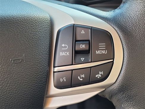 Used 2023 Ford Explorer Limited image 15