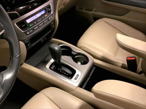 Used 2019 Honda Pilot EX-L image 16