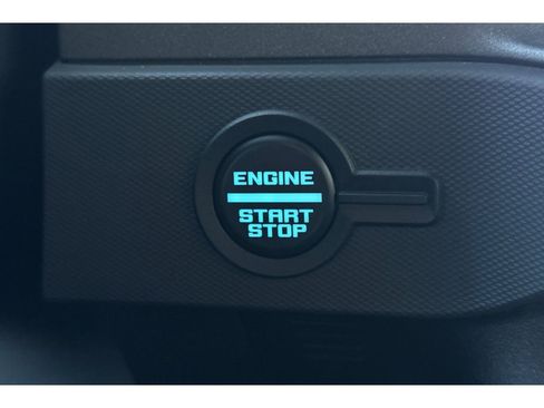 Used 2024 Ford Bronco Badlands image 23