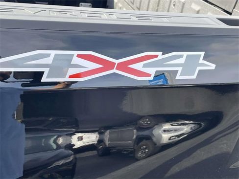 Certified 2022 Chevrolet Silverado 1500 LT image 10