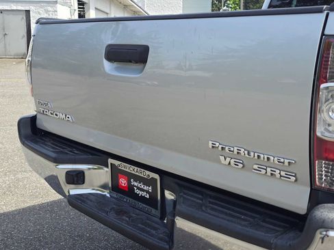 Used 2013 Toyota Tacoma PreRunner w/ SR5 Pkg RWD image 14