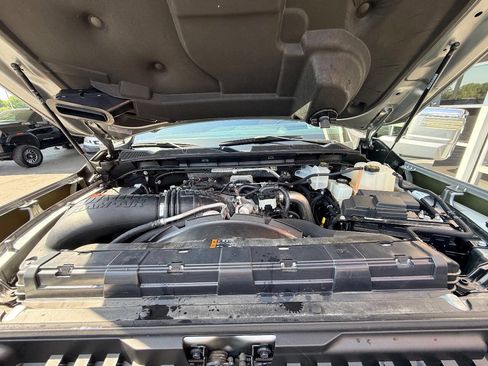 Used 2024 GMC Sierra 2500 Denali Ultimate w/ Max Trailering Package image 50