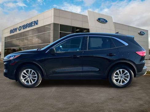 Certified 2022 Ford Escape SE w/ Convenience Package image 2