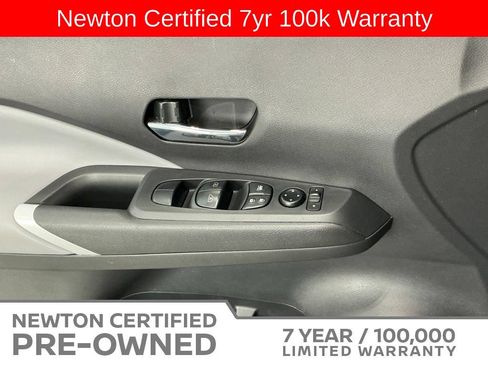 Used 2024 Nissan Kicks SR w/ SR Premium Package FWD image 32