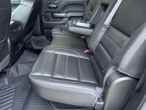 Used 2019 GMC Sierra 2500 Denali w/ Duramax Plus Package image 23