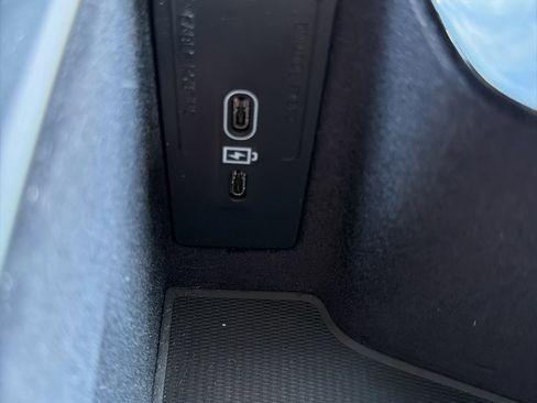 Used 2024 Volvo XC90 T8 Ultimate w/ Protection Package Premier image 43