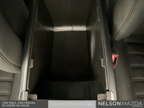 Used 2019 Ford Fusion SE image 35