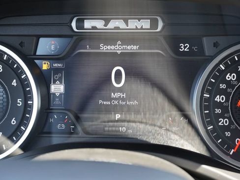 New 2027 RAM 1500 Express AWD/4WD image 40