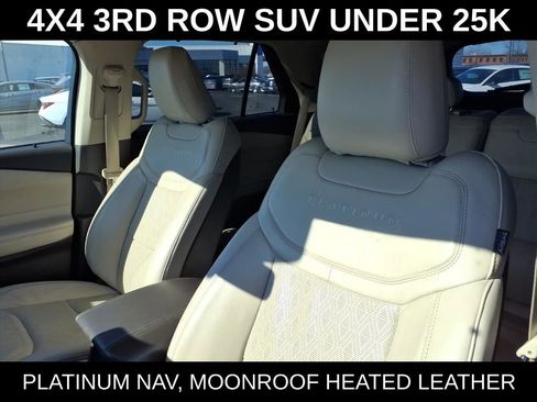 Used 2020 Ford Explorer Platinum w/ Premium Technology Package AWD/4WD image 13