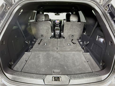 Used 2022 Ford Explorer ST image 34