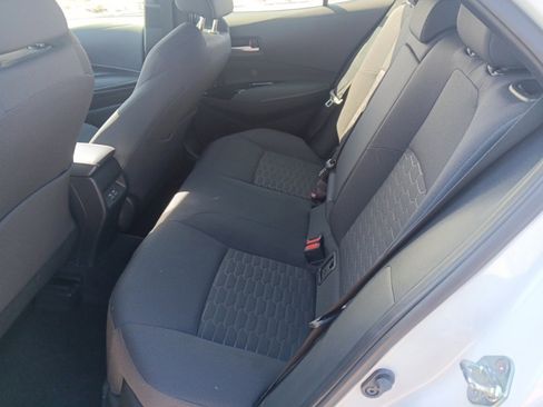 Used 2023 Toyota Corolla SE w/ SE Premium Package image 17