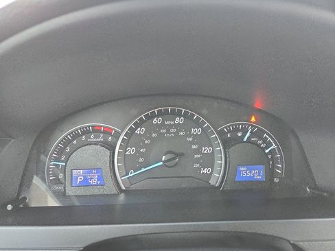 Used 2013 Toyota Camry LE image 14