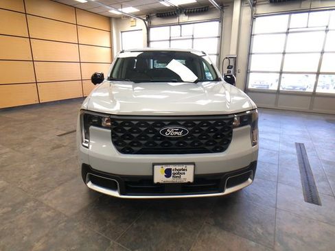 New 2026 Ford Maverick Lariat AWD/4WD image 2