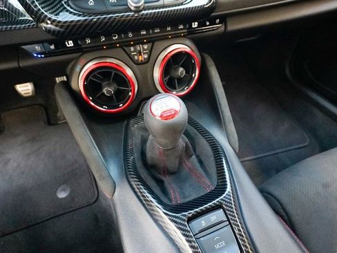 Used 2019 Chevrolet Camaro ZL1 image 74
