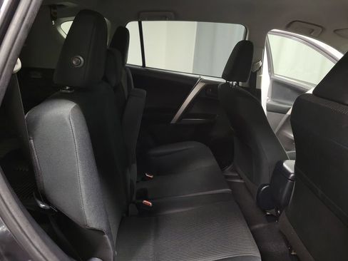 Used 2017 Toyota RAV4 LE w/ All Weather Liner Package AWD/4WD image 27