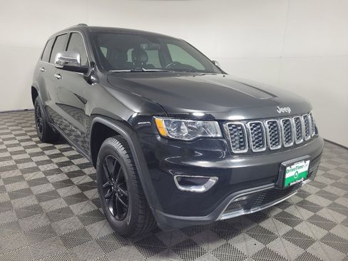 Used 2018 Jeep Grand Cherokee Limited image 13