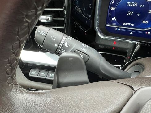 Used 2023 Chevrolet Silverado 1500 LTZ image 38