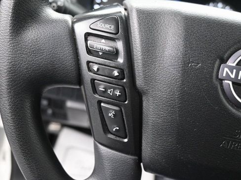 Used 2022 Nissan Frontier S image 19