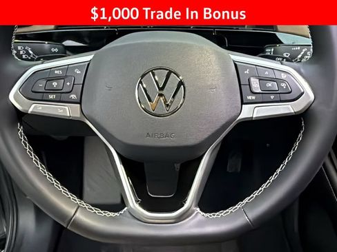 New 2026 Volkswagen Atlas SE FWD image 19