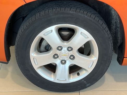 Used 2007 Chevrolet HHR LT FWD image 4