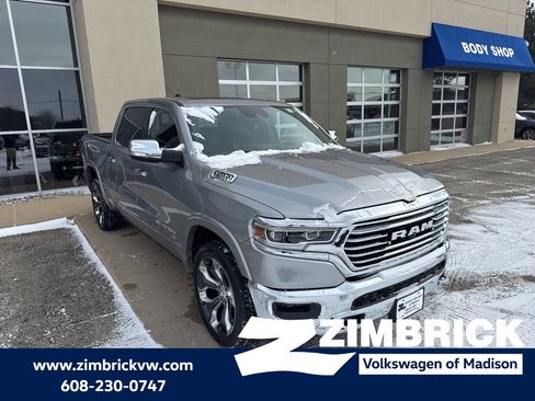 Used 2022 RAM 1500 Limited image 1